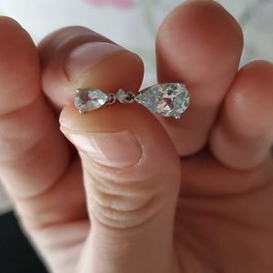 14k white gold pendant